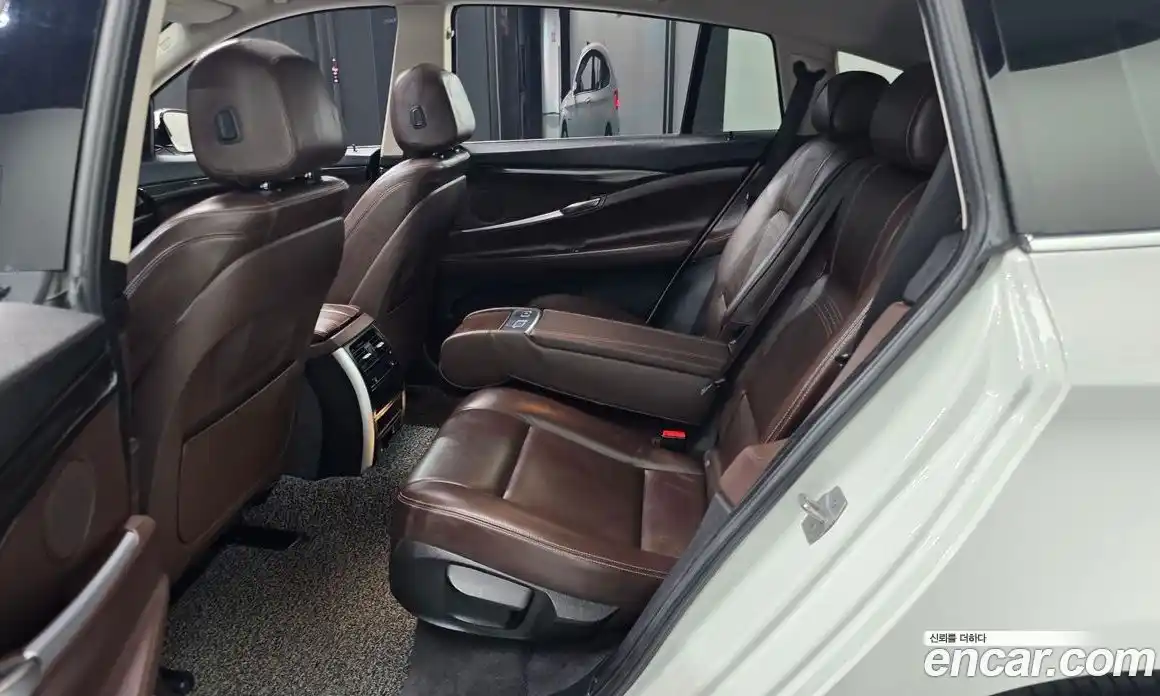 BMW 5 серия 2017 2.0 автомат (гидро), фото 17