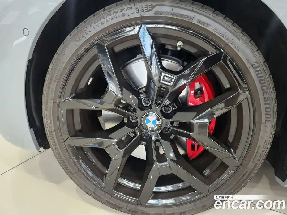 BMW 4-Series 2025 2.0 гидро, фото 5