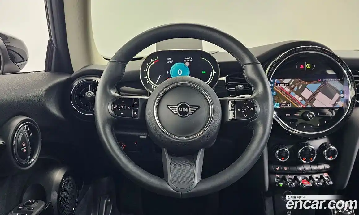 Mini Cooper 2022 2.0 автомат (гидро), фото 13
