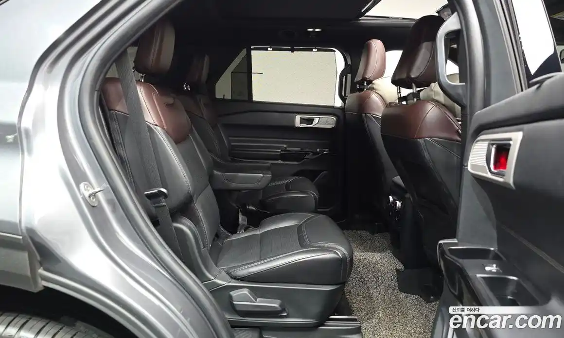 Ford Explorer 2021 3.0 автомат (гидро), фото 17