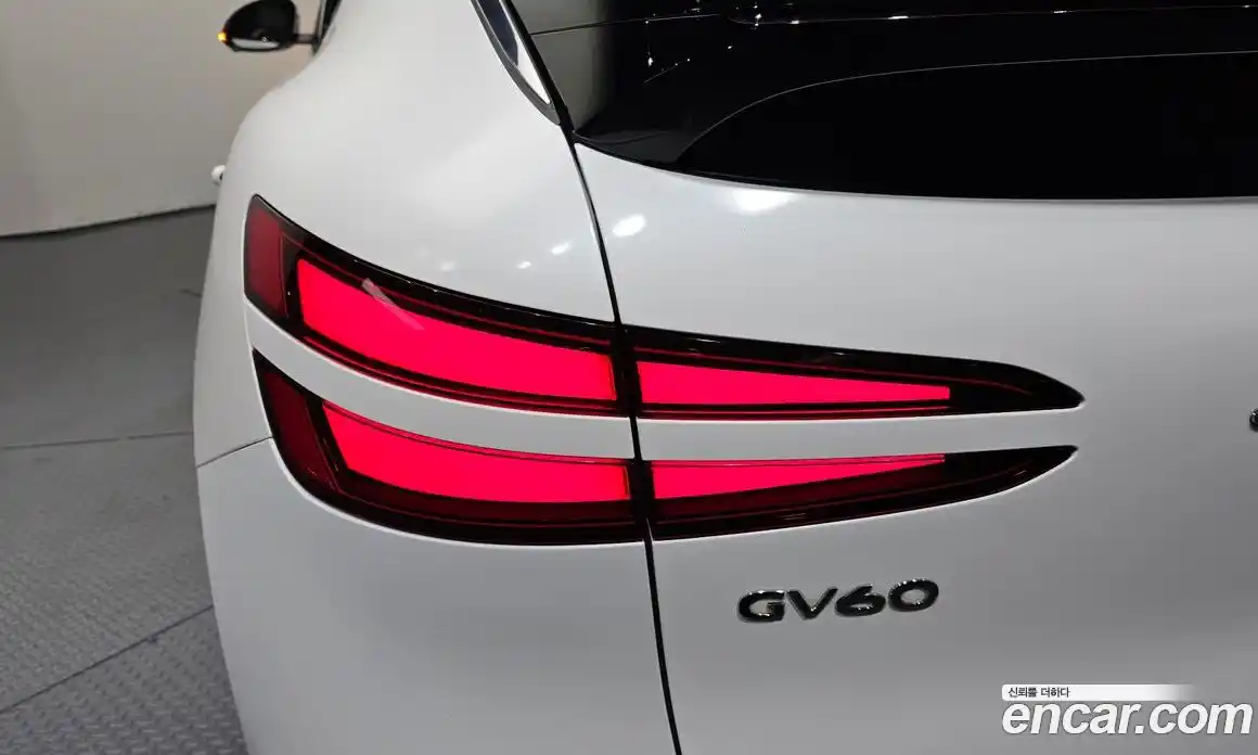 Genesis GV60 2022 0.1 гидро, фото 9