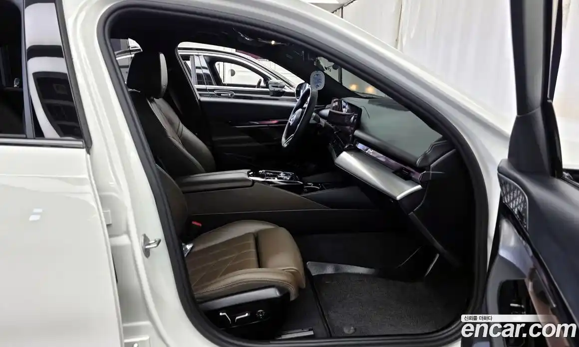BMW i5 2025 0.2 гидро, фото 17