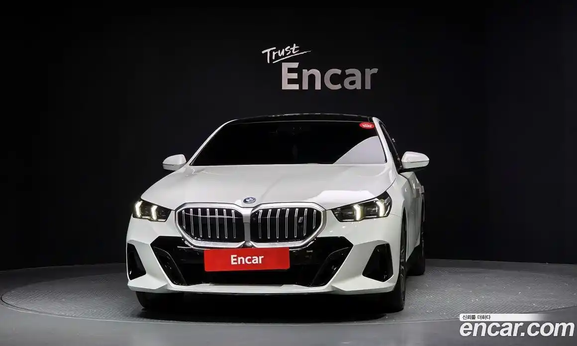 BMW i5 2025 0.2 гидро, фото 3