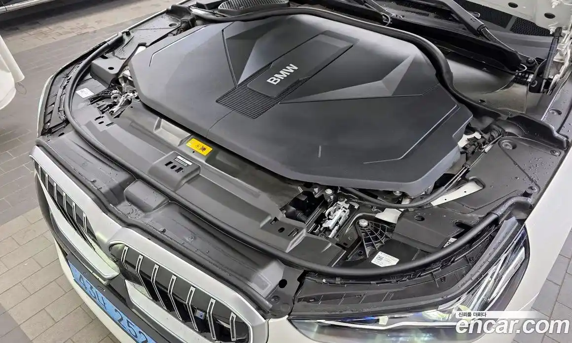 BMW i5 2025 0.2 гидро, фото 6