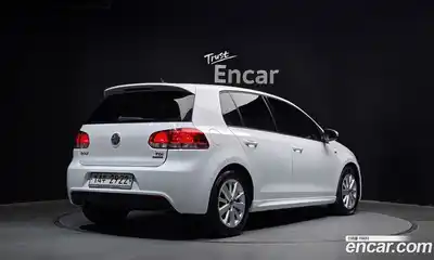 Volkswagen Golf 2013 1.6 автомат (гидро), миниатюра 2
