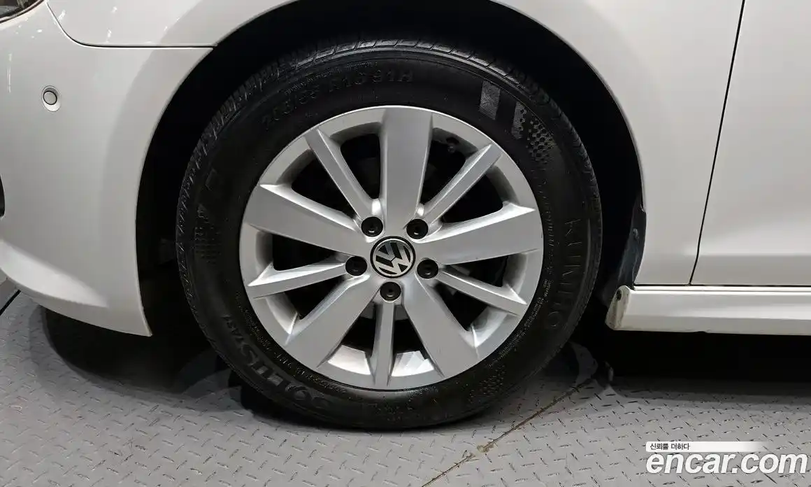 Volkswagen Golf 2013 1.6 автомат (гидро), фото 5