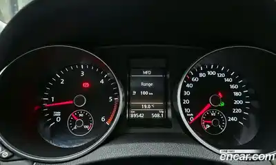 Volkswagen Golf 2013 1.6 автомат (гидро), миниатюра 8
