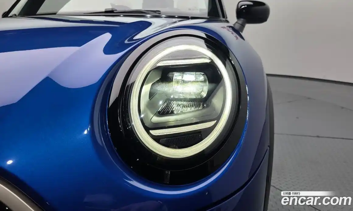 Mini Cooper Convertible 2025 2.0 автомат (гидро), фото 7