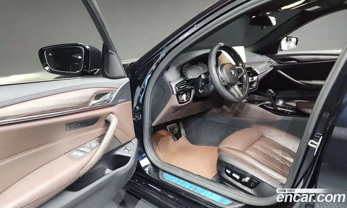 BMW 5-Series 2021 2.0 гидро, фото 10