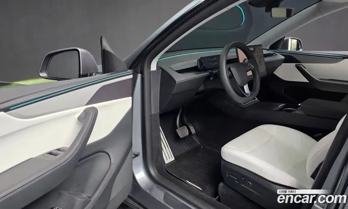 Tesla Model Y 2025 0.2 гидро, фото 13