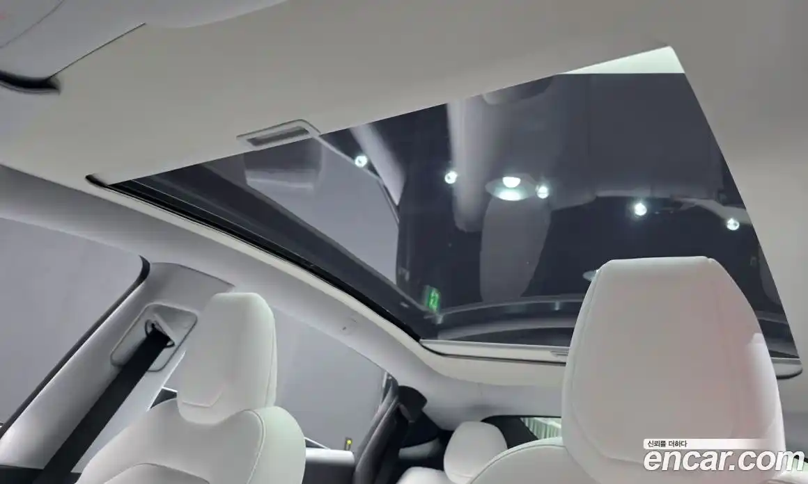 Tesla Model Y 2025 0.2 гидро, фото 24