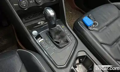 Volkswagen Tiguan 2020 2.0 автомат (гидро), миниатюра 12