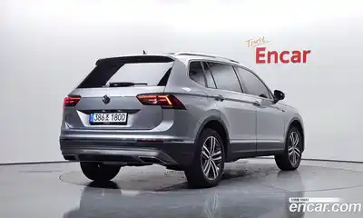 Volkswagen Tiguan 2020 2.0 автомат (гидро), миниатюра 2
