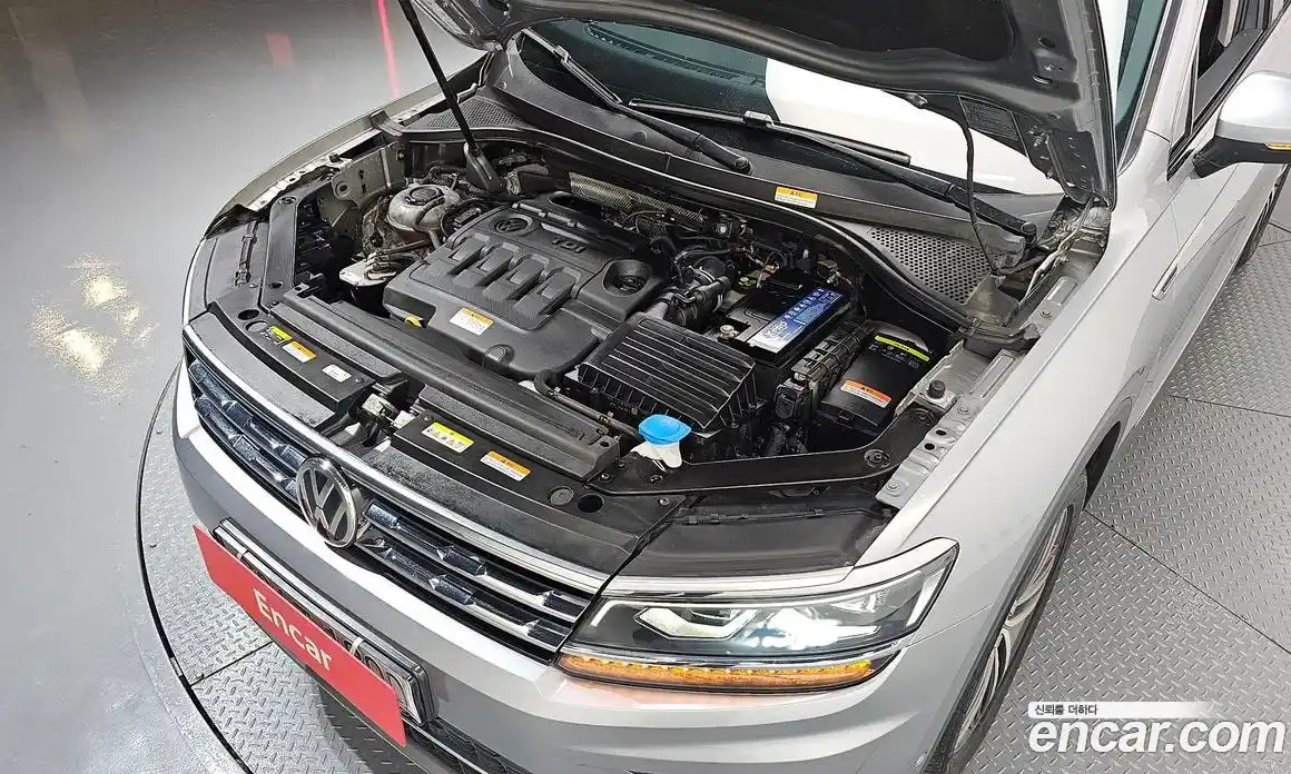 Volkswagen Tiguan 2020 2.0 автомат (гидро), фото 6