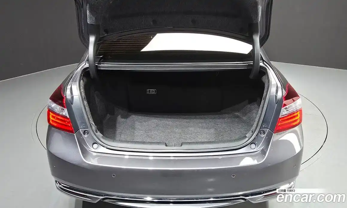 Honda Accord 2017 2.0 автомат (гидро), фото 20