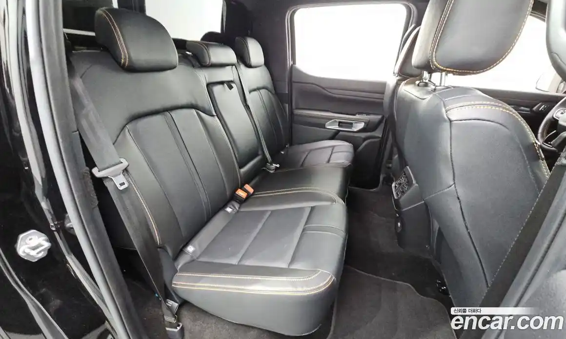 Ford Ranger 2023 2.0 автомат (гидро), фото 25