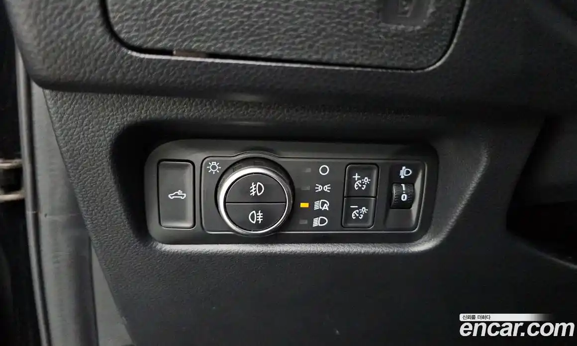 Ford Ranger 2023 2.0 автомат (гидро), фото 29