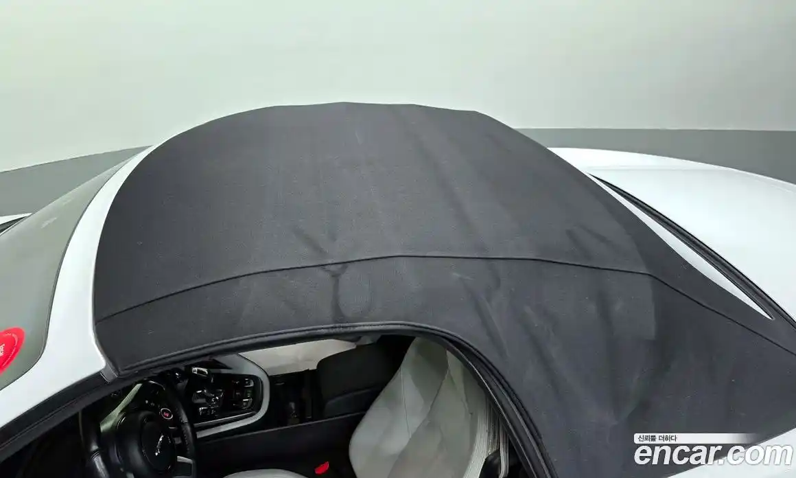 Jaguar F-Type 2018 2.0 гидро, фото 33