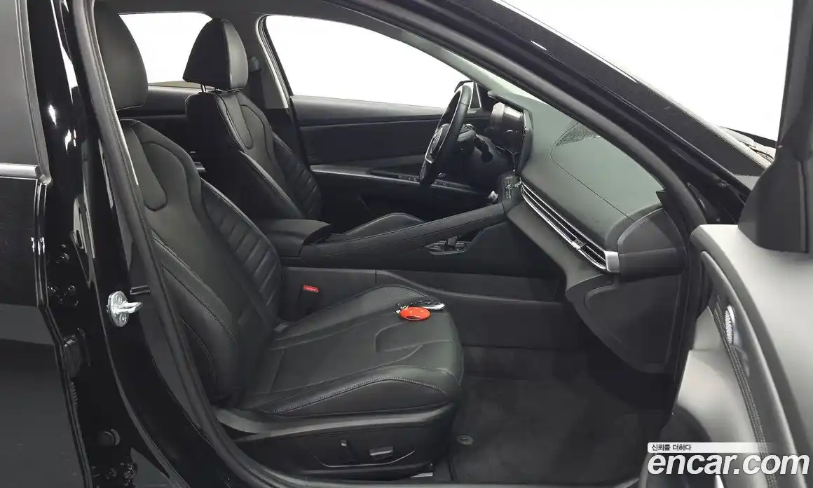 Hyundai Avante 2023 1.6 гидро, фото 13
