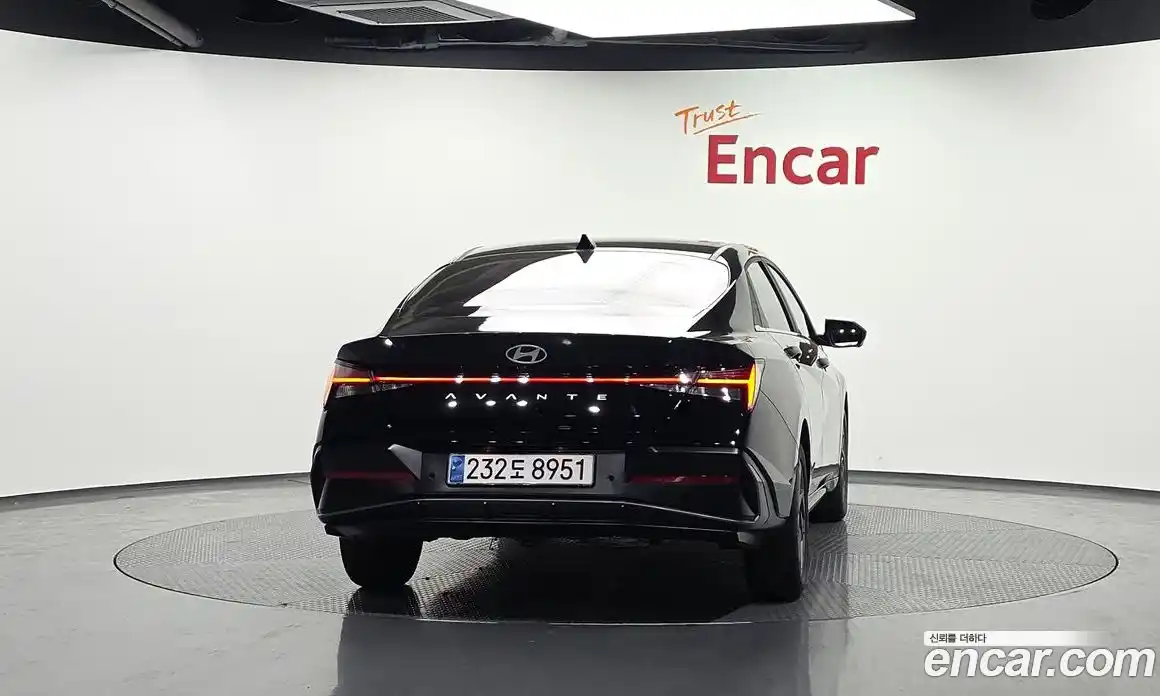 Hyundai Avante 2023 1.6 гидро, фото 4