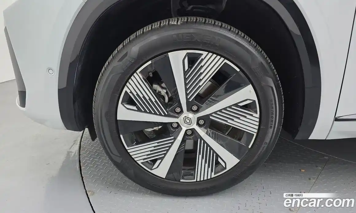 Renault Grand Koleos 2024 1.5 гидро, фото 5