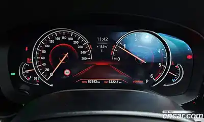 BMW 5 серия 2018 2.0 автомат (гидро), миниатюра 11