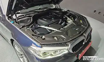 BMW 5 серия 2018 2.0 автомат (гидро), миниатюра 6