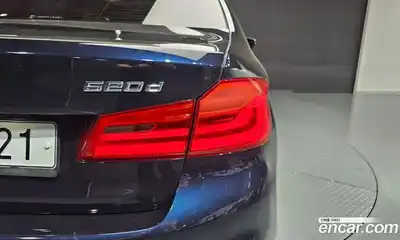 BMW 5 серия 2018 2.0 автомат (гидро), миниатюра 9