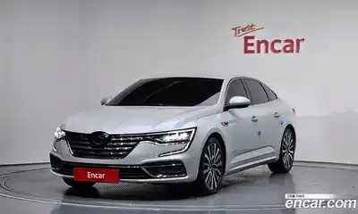 Renault SM6