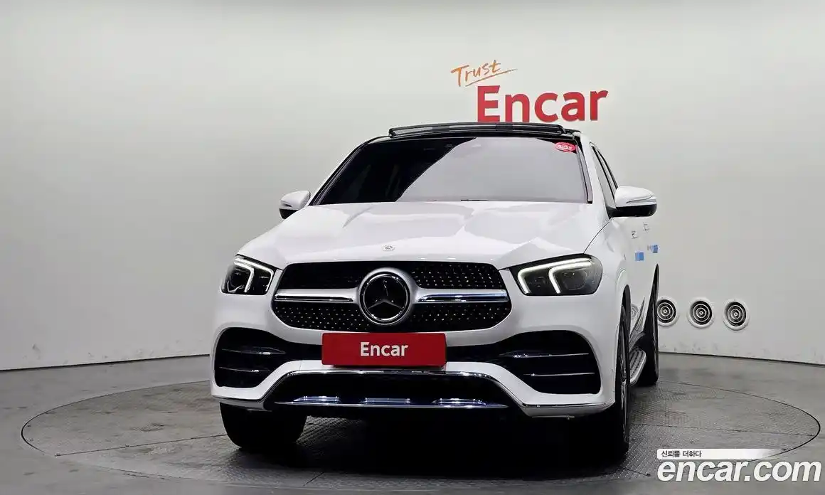 Mercedes-Benz GLE-Class 2022 2.0 гидро, фото 3 Mercedes-Benz GLE-Class 2022 2.0 гидро, фото 3