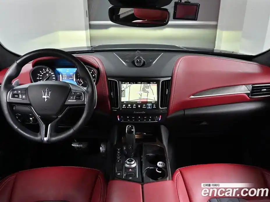 Maserati Levante 2020 3.0 гидро, фото 7