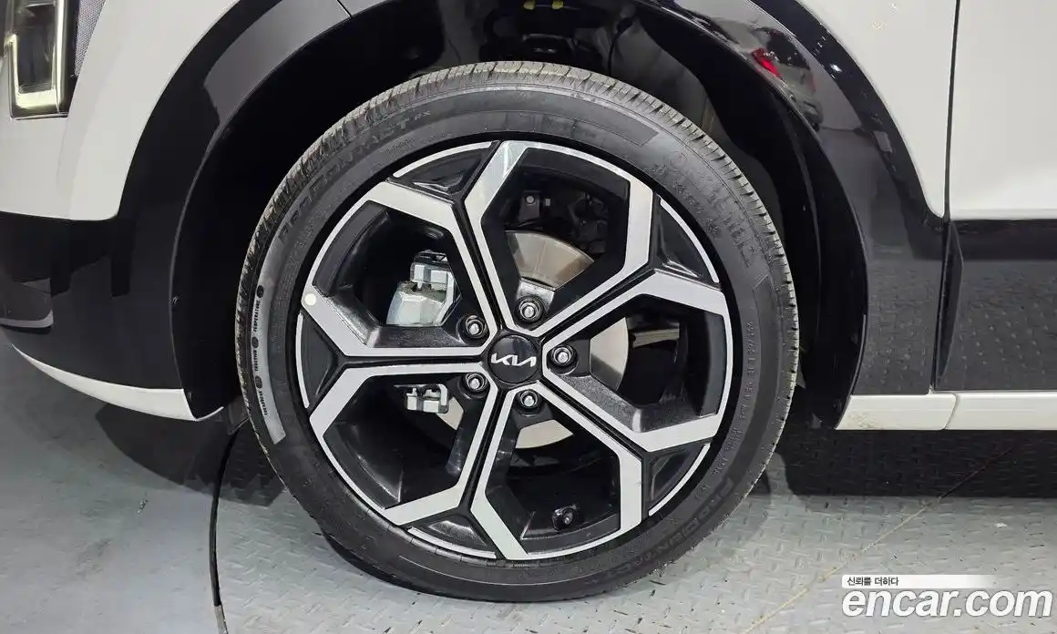 Kia Niro 2025 1.6 гидро, фото 5