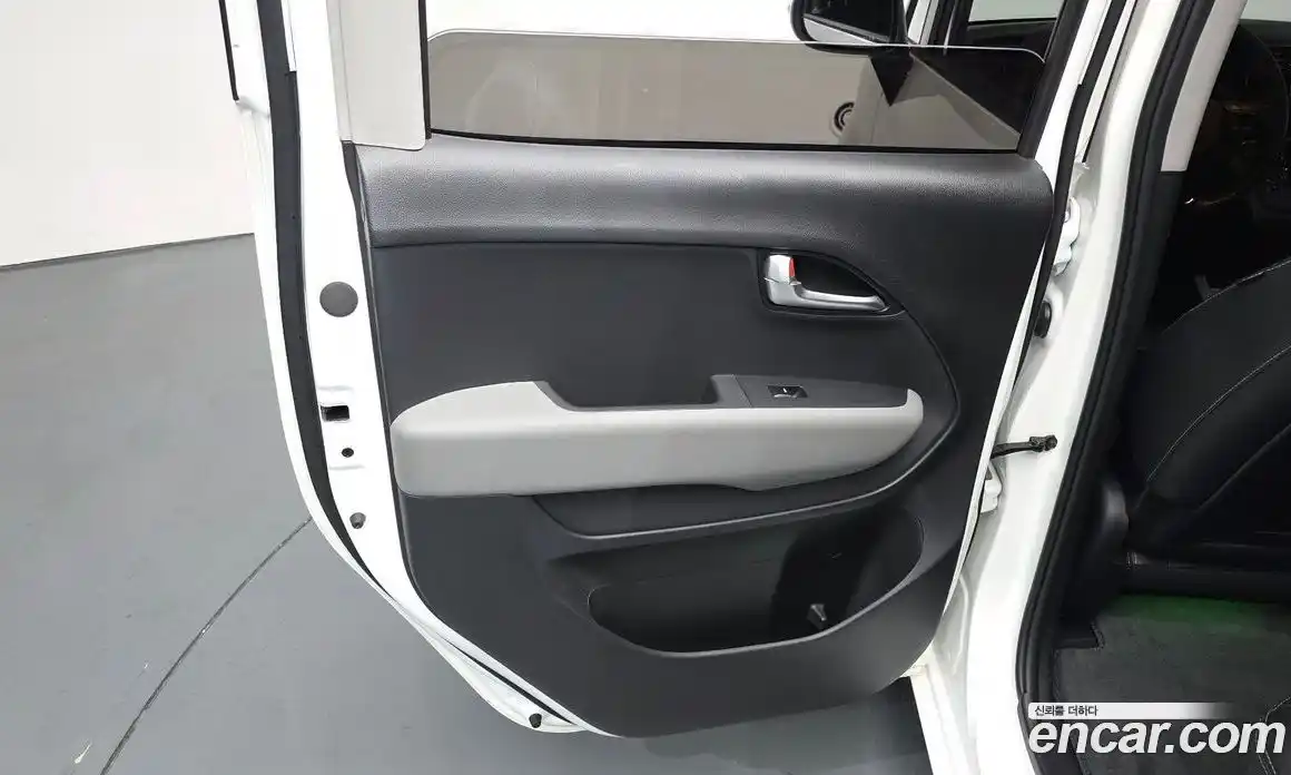 Kia Ray 2024 1.0 гидро, фото 14