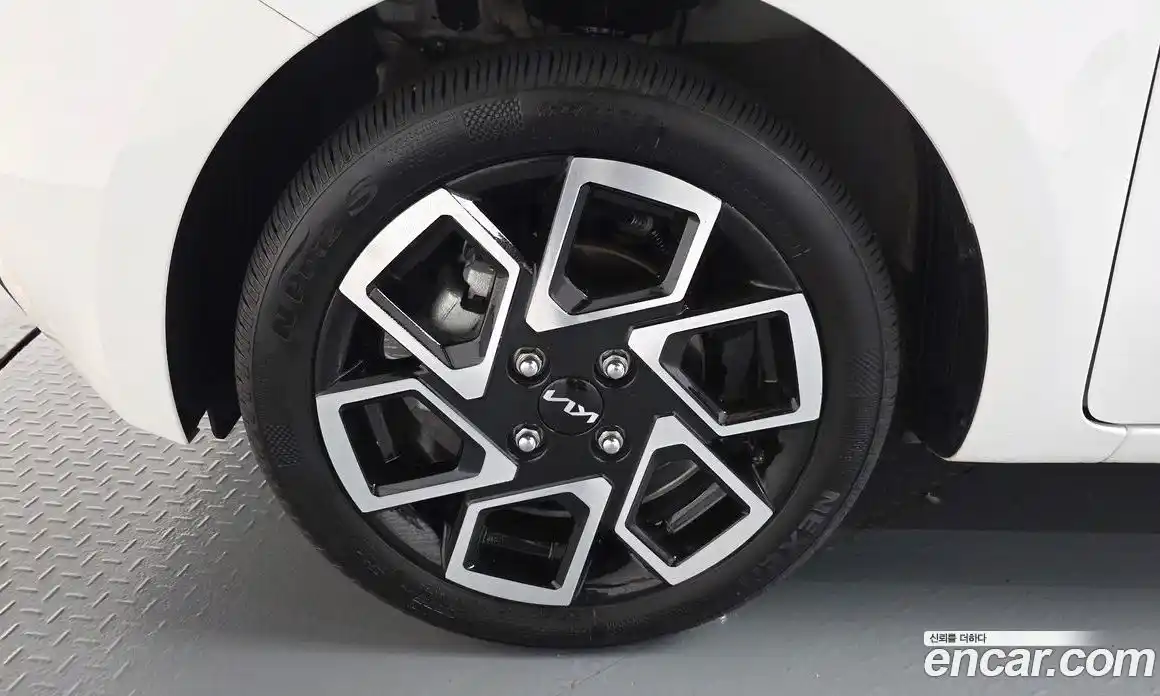 Kia Ray 2024 1.0 гидро, фото 4