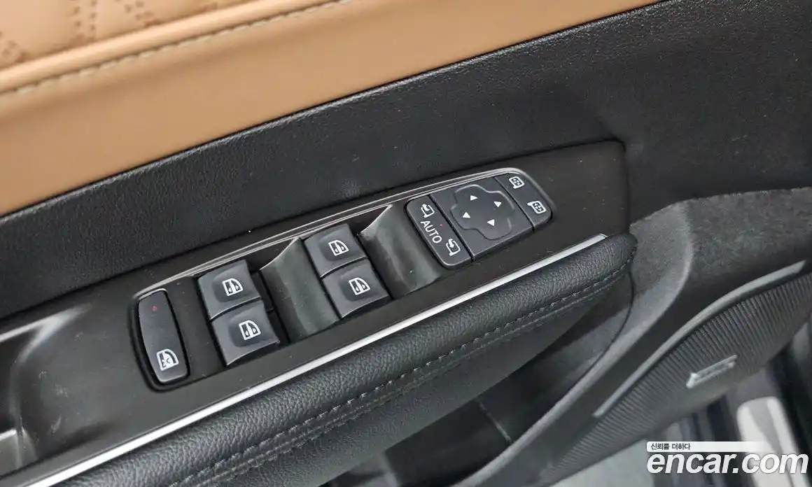 Renault SM6 2024 1.3 гидро, фото 13