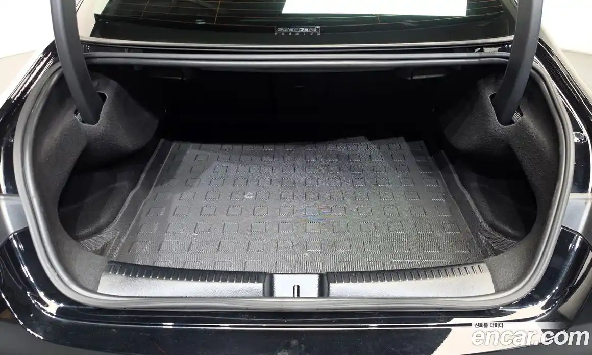 Mercedes-Benz CLA-Class 2023 2.0 гидро, фото 24