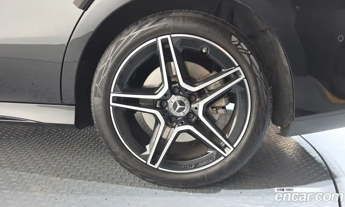 Mercedes-Benz CLA-Class 2023 2.0 гидро, фото 7