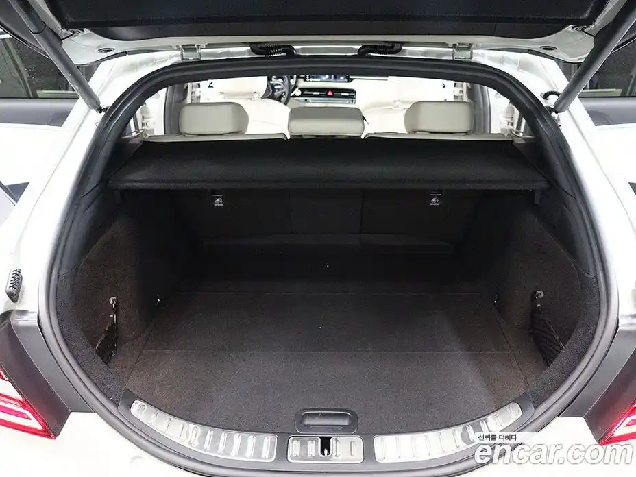 Genesis G70 2025 2.5 автомат (гидро), фото 5