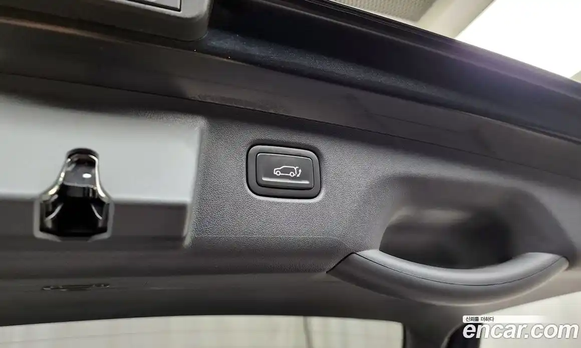 Kia EV3 2024 0.2 автомат (гидро), фото 27
