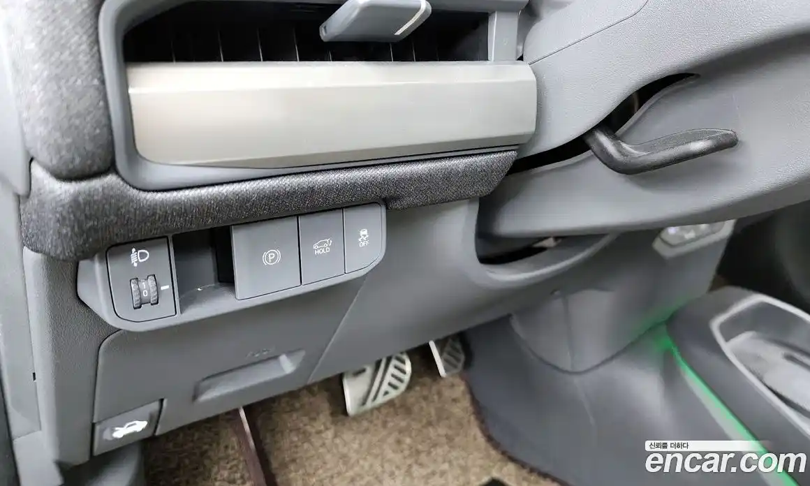 Kia EV3 2024 0.2 автомат (гидро), фото 29