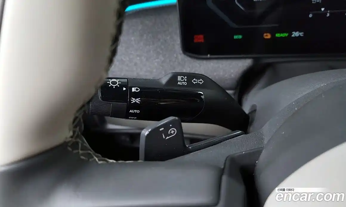 Kia EV3 2024 0.2 автомат (гидро), фото 30