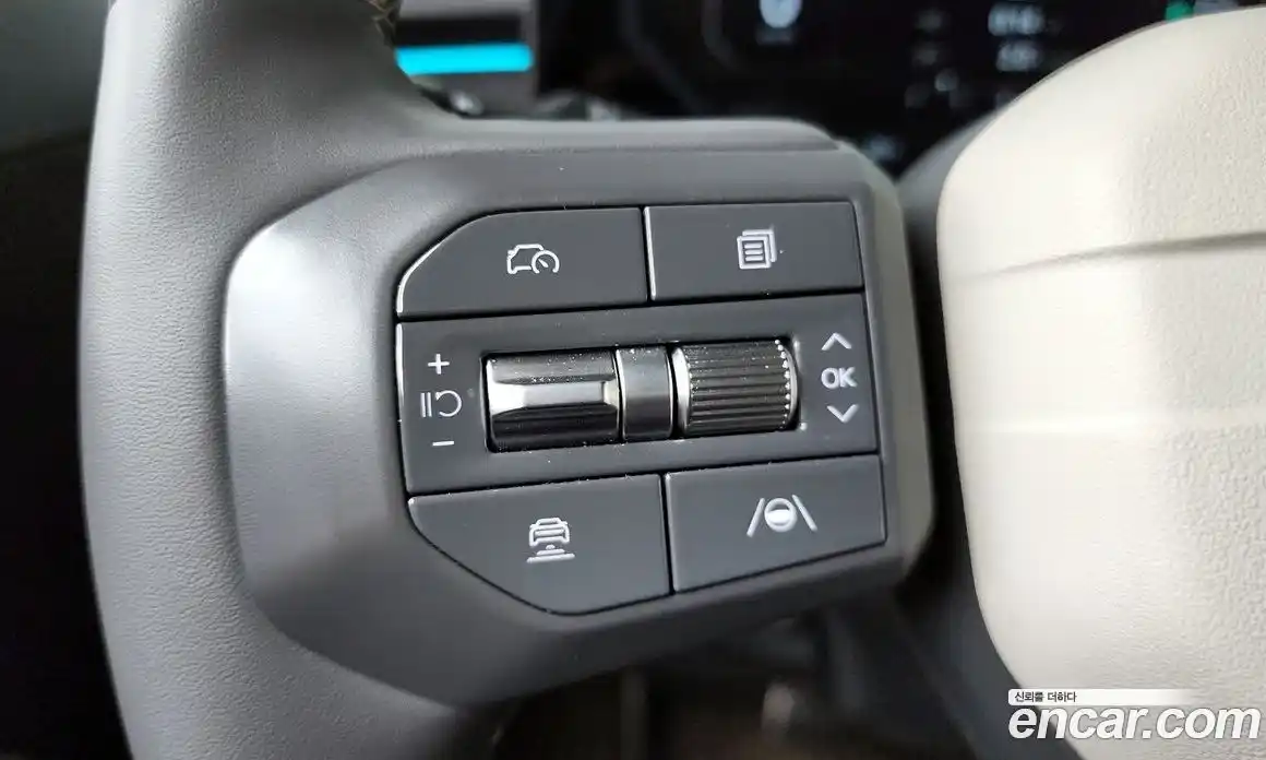 Kia EV3 2024 0.2 автомат (гидро), фото 34