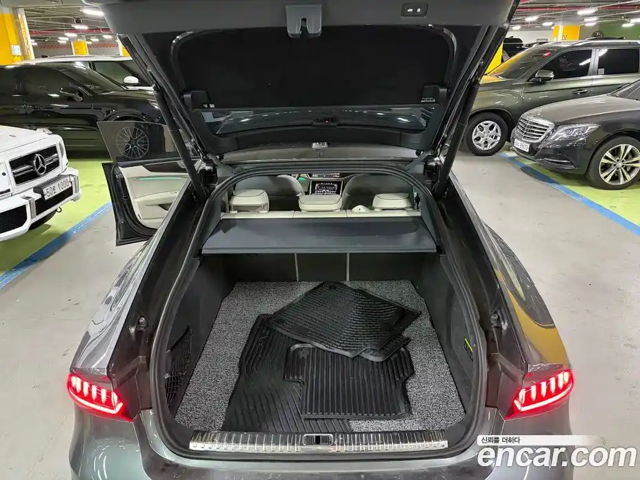 Audi A7 2022 3.0 гидро, фото 17