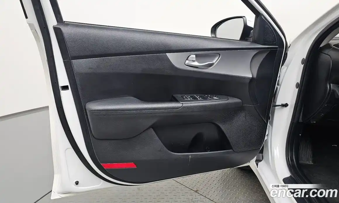 Kia K3 2022 1.6 гидро, фото 13
