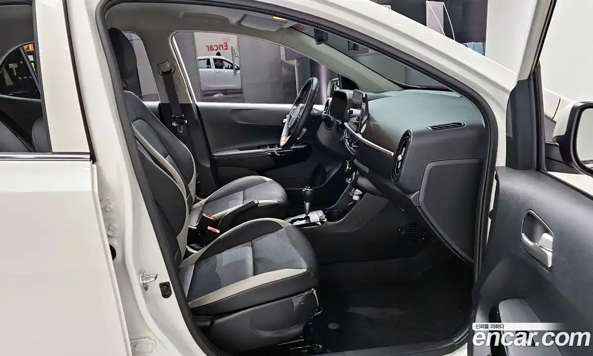 Kia Morning 2023 1.0 гидро, фото 16