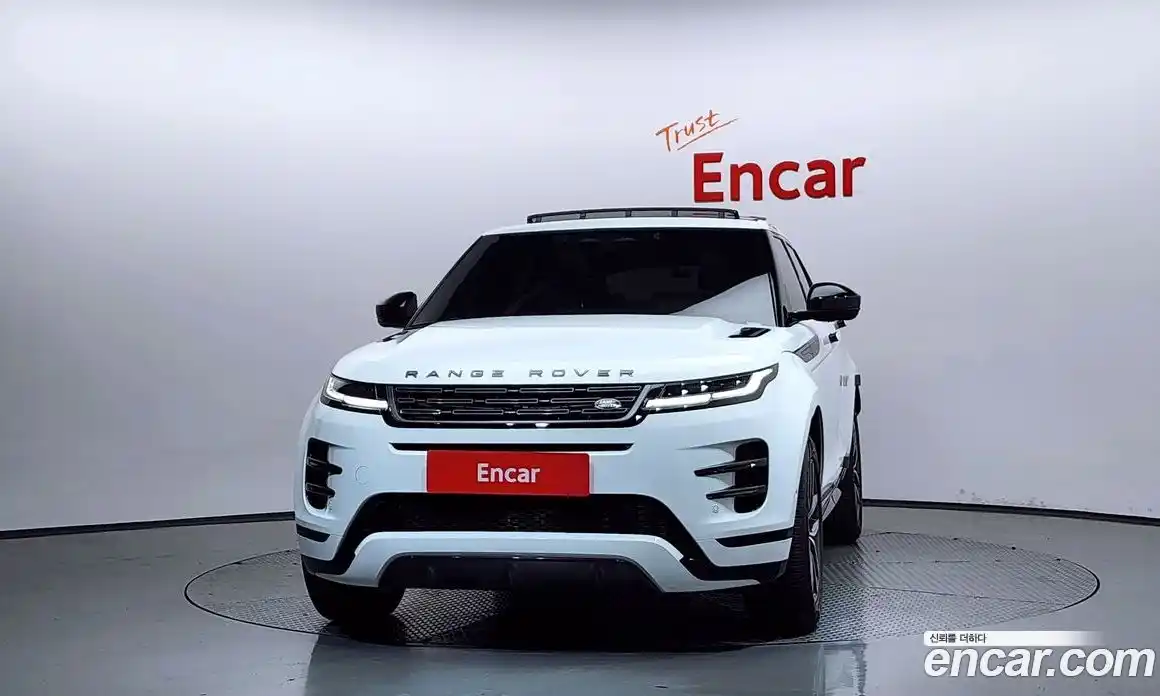 Land Rover Range Rover Evoque 2025 2.0 автомат (гидро), фото 3