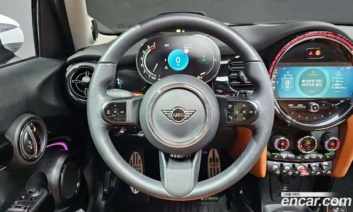 Mini Cooper 2023 2.0 автомат (гидро), фото 21