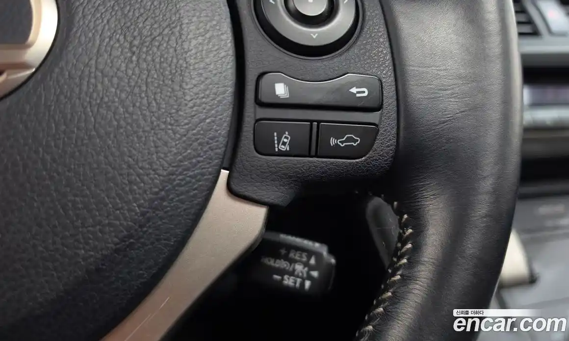 Lexus CT200h 2018 1.8 гидро, фото 23