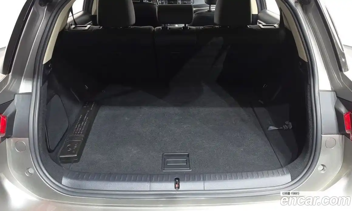 Lexus CT200h 2018 1.8 гидро, фото 25