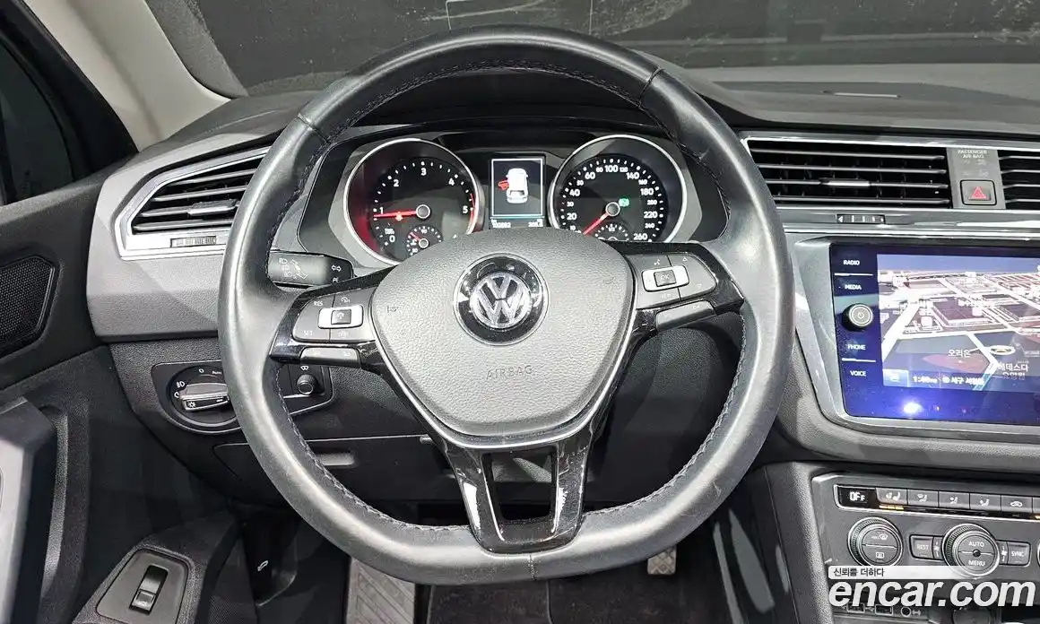 Volkswagen Tiguan 2020 2.0 автомат (гидро), фото 13